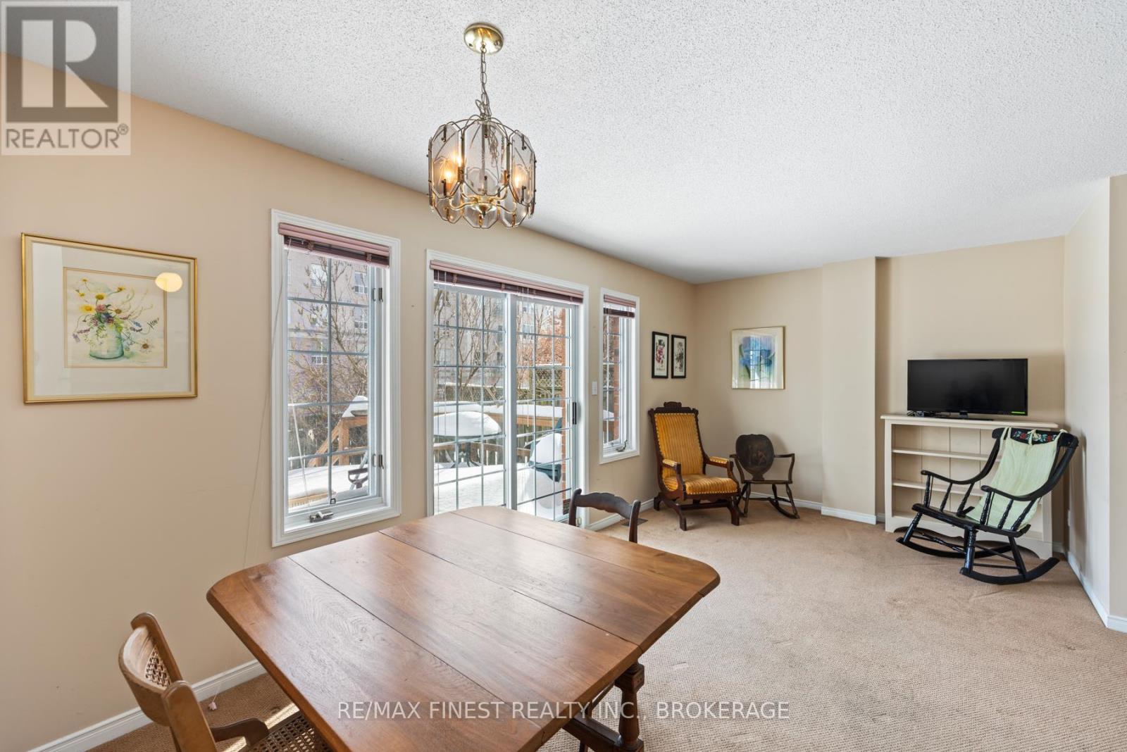 121 Rideau Street, Kingston, Ontario  K7K 7B2 - Photo 6 - X11993670