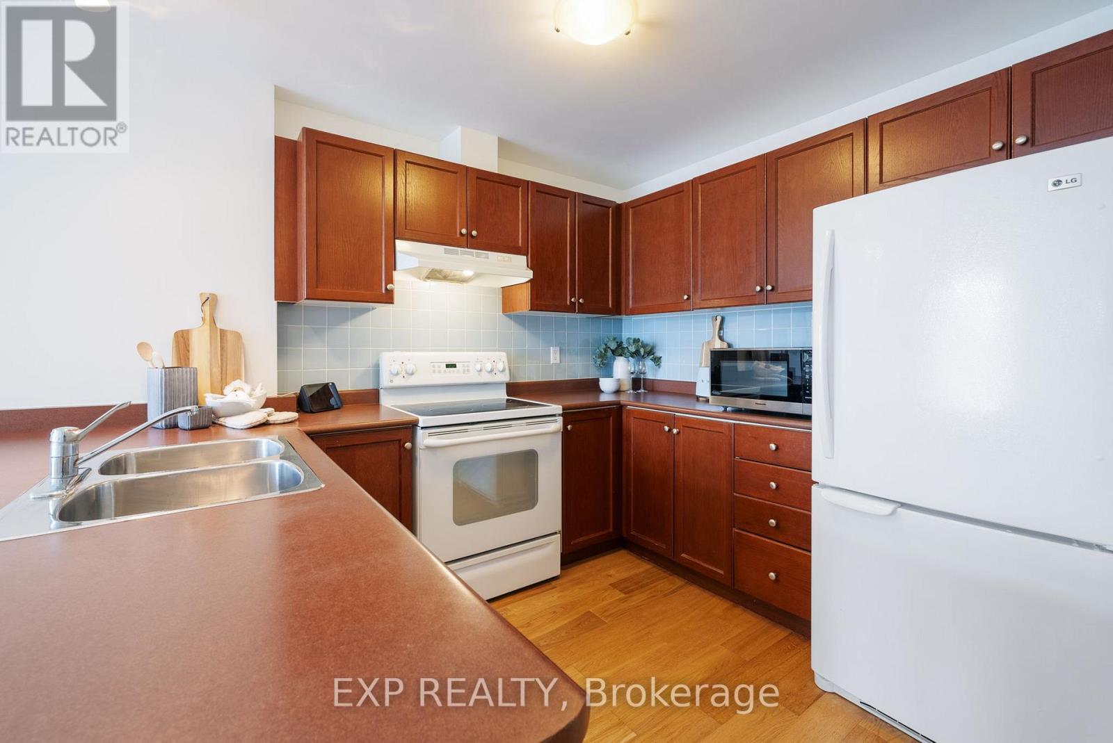 309 - 145 Third Street, Cobourg, Ontario  K9A 5X1 - Photo 4 - X11993694