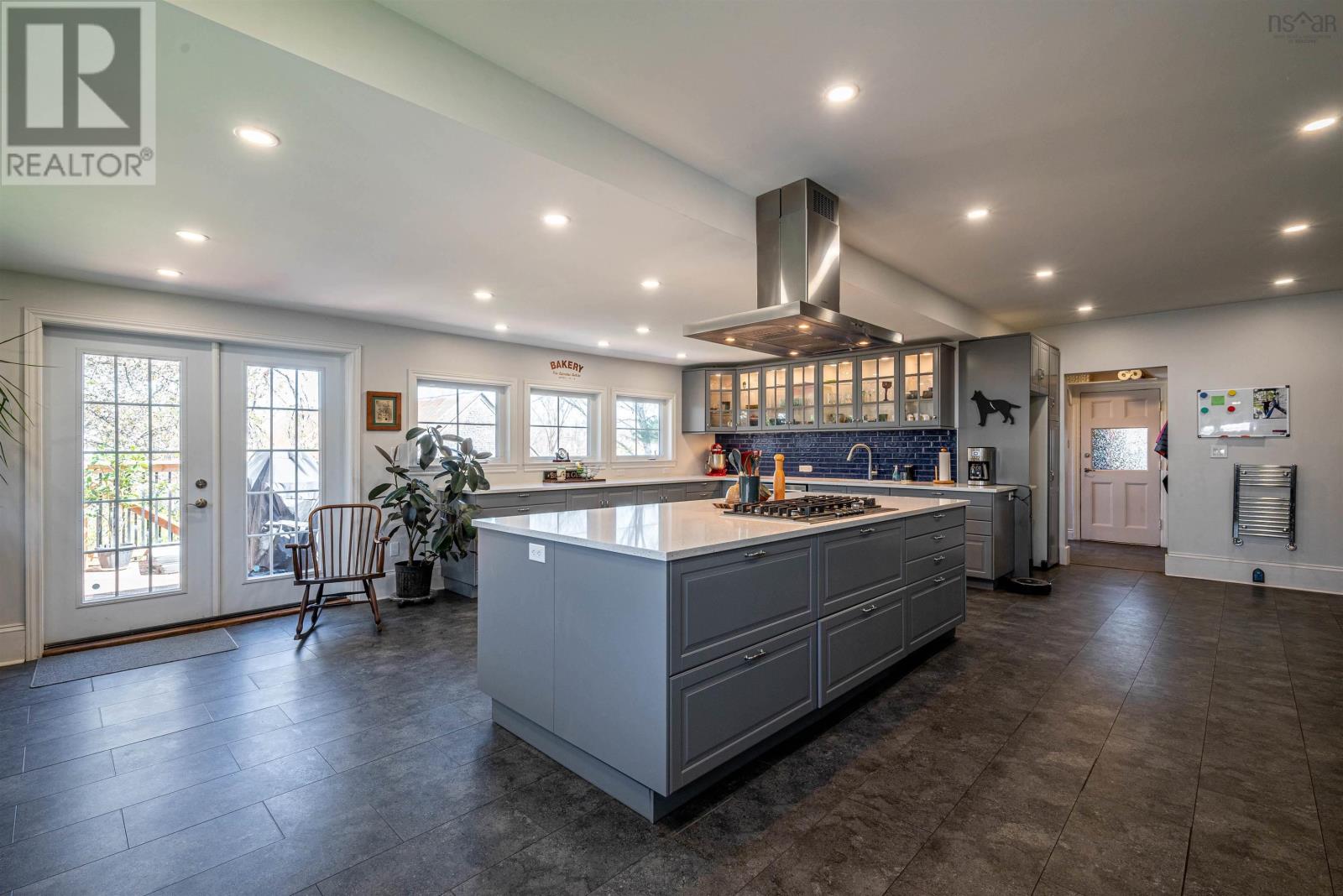 449 Albert Street, Windsor, Nova Scotia  B0N 2T0 - Photo 8 - 202503826