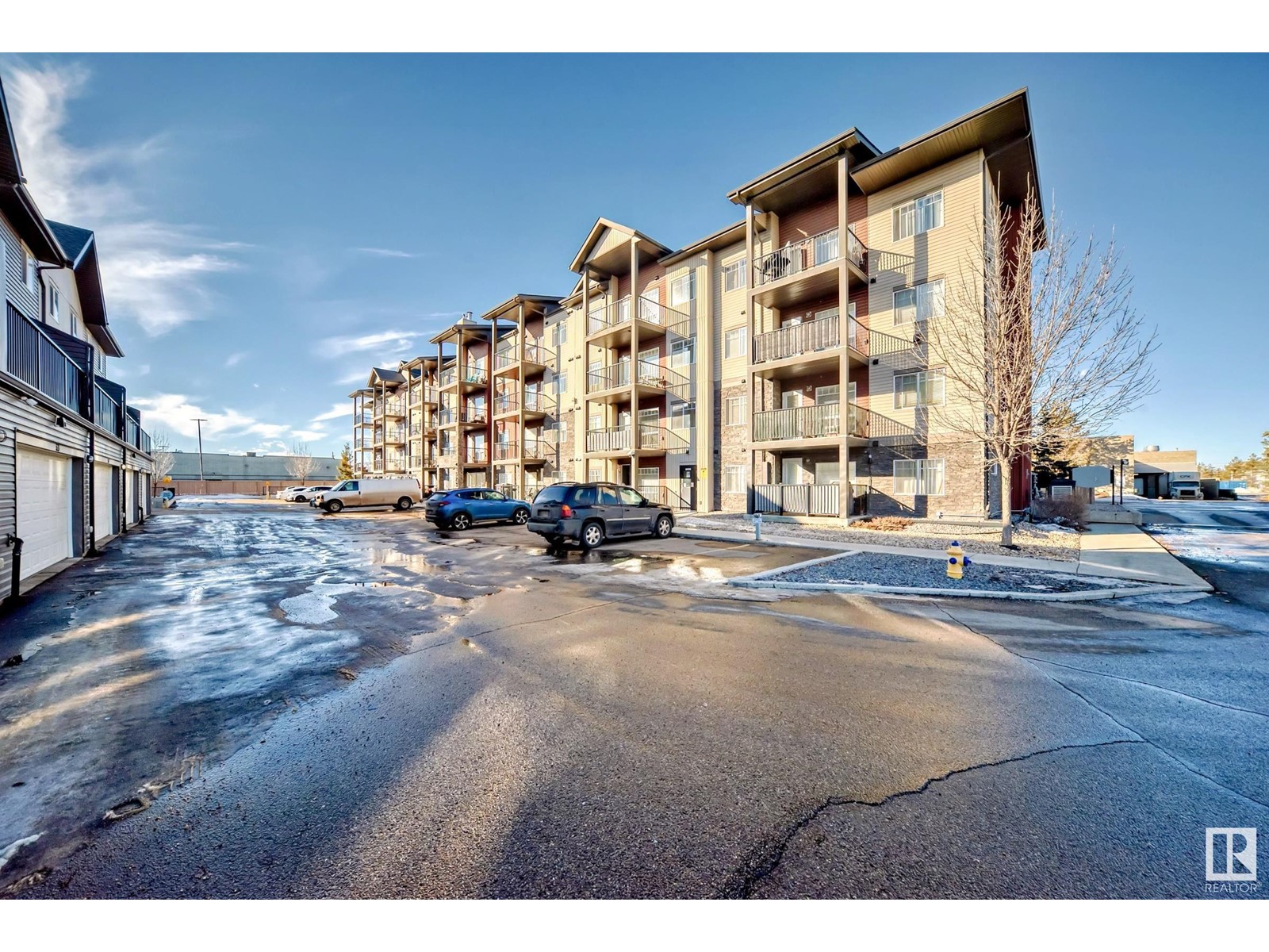 #205 9523 160 Av Nw, Edmonton, Alberta  T5Z 0N1 - Photo 1 - E4423371