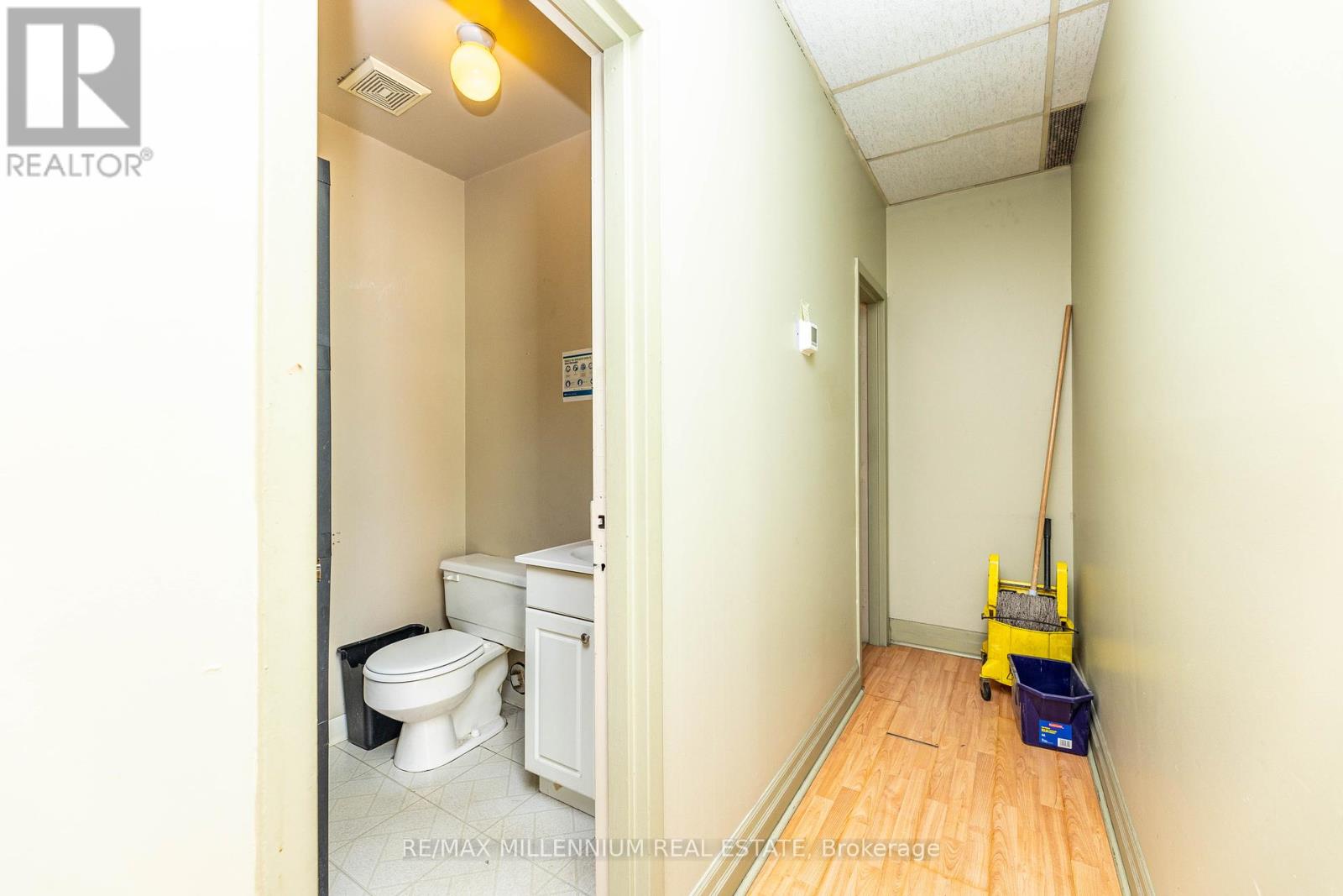 65 (Ground Floor) - 750 Oakdale Road, Toronto (Glenfield-Jane Heights), Ontario  M3M 2H3 - Photo 9 - W11993638