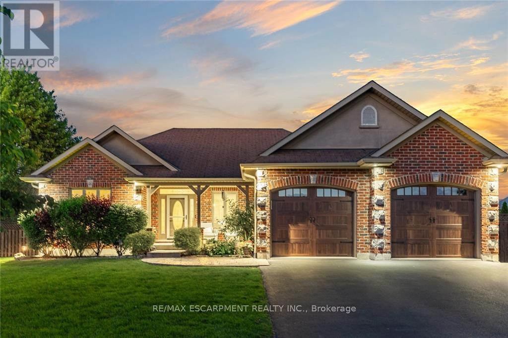 Property at 46 SEA BREEZE DRIVE image 2