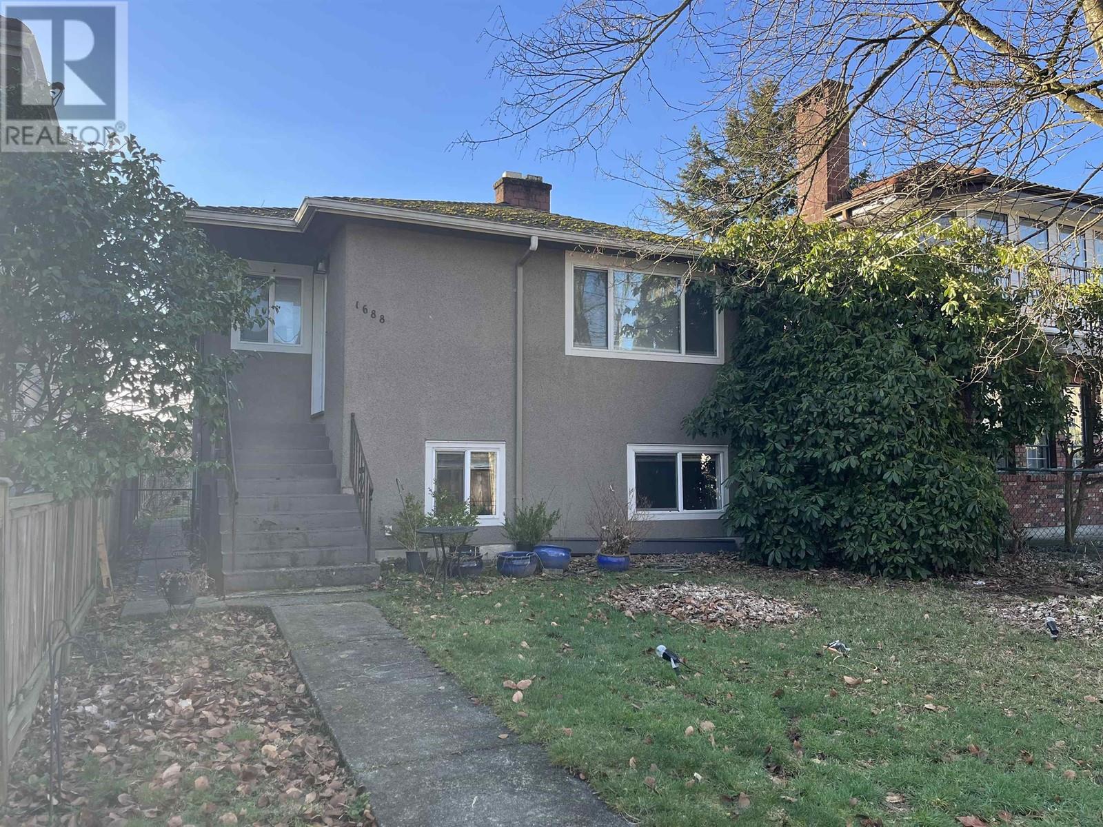 1688 E 29TH AVENUE, Vancouver