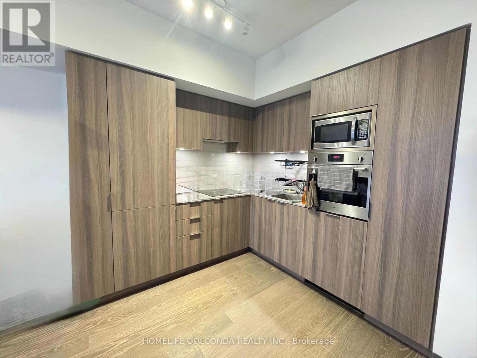 4006 - 11 Wellesley Street W, Toronto (Bay Street Corridor), Ontario  M4Y 1E8 - Photo 9 - C11993722