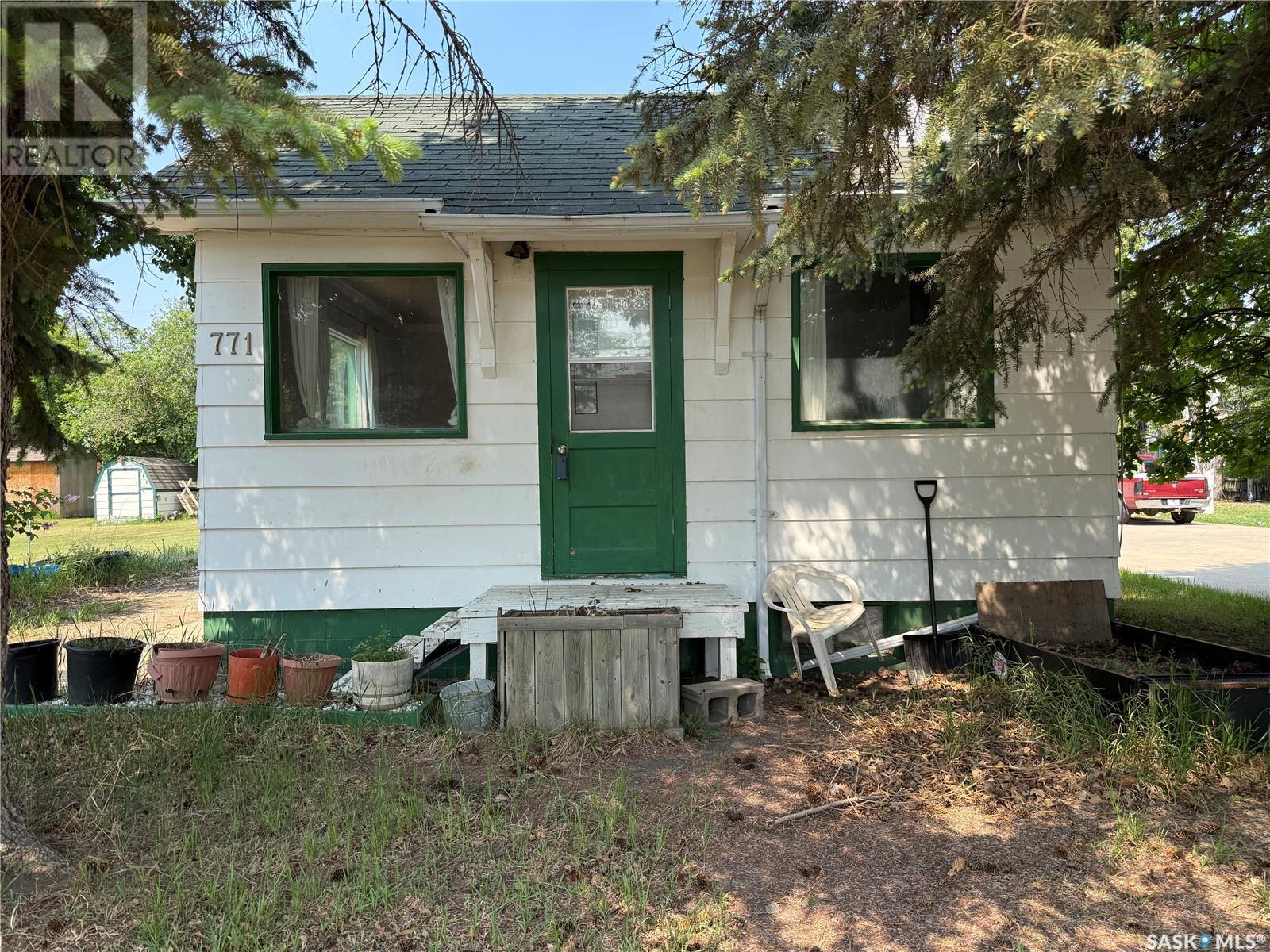 771 1st STREET W, canwood, Saskatchewan