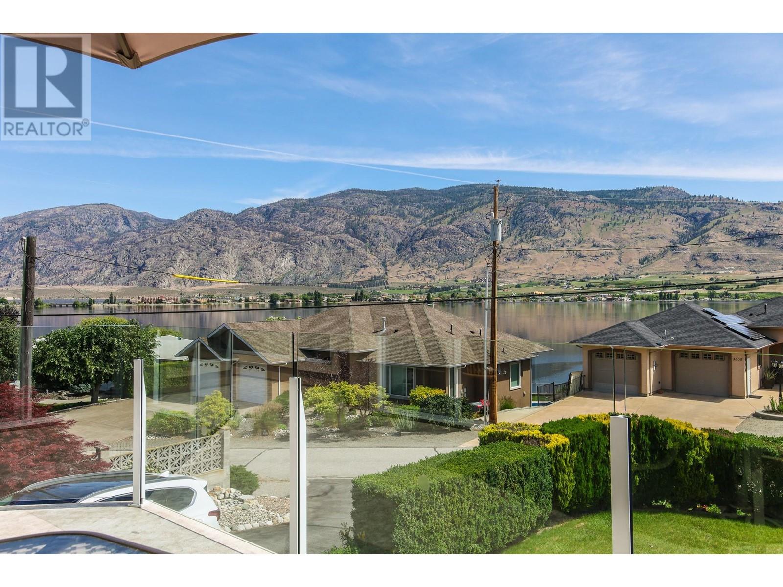 Property at 3610 Jasmine Drive image 4