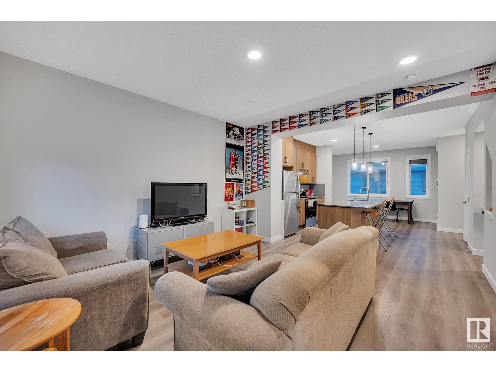 Property at #81 11910 35 AV SW image 3