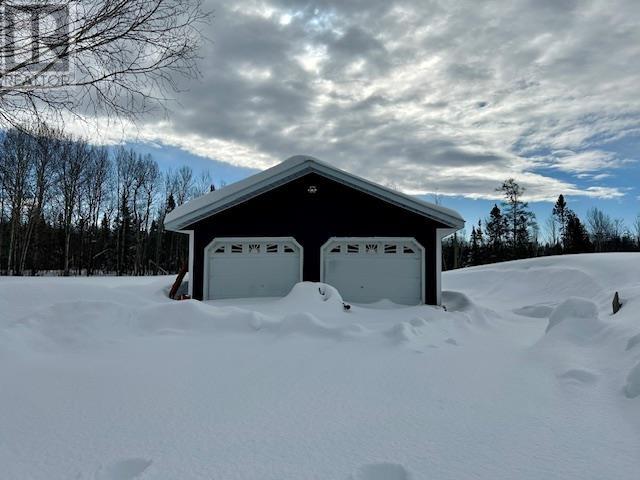 431 Pine Shores Rd, Goulais River, Ontario  P0S 1E0 - Photo 3 - SM250267