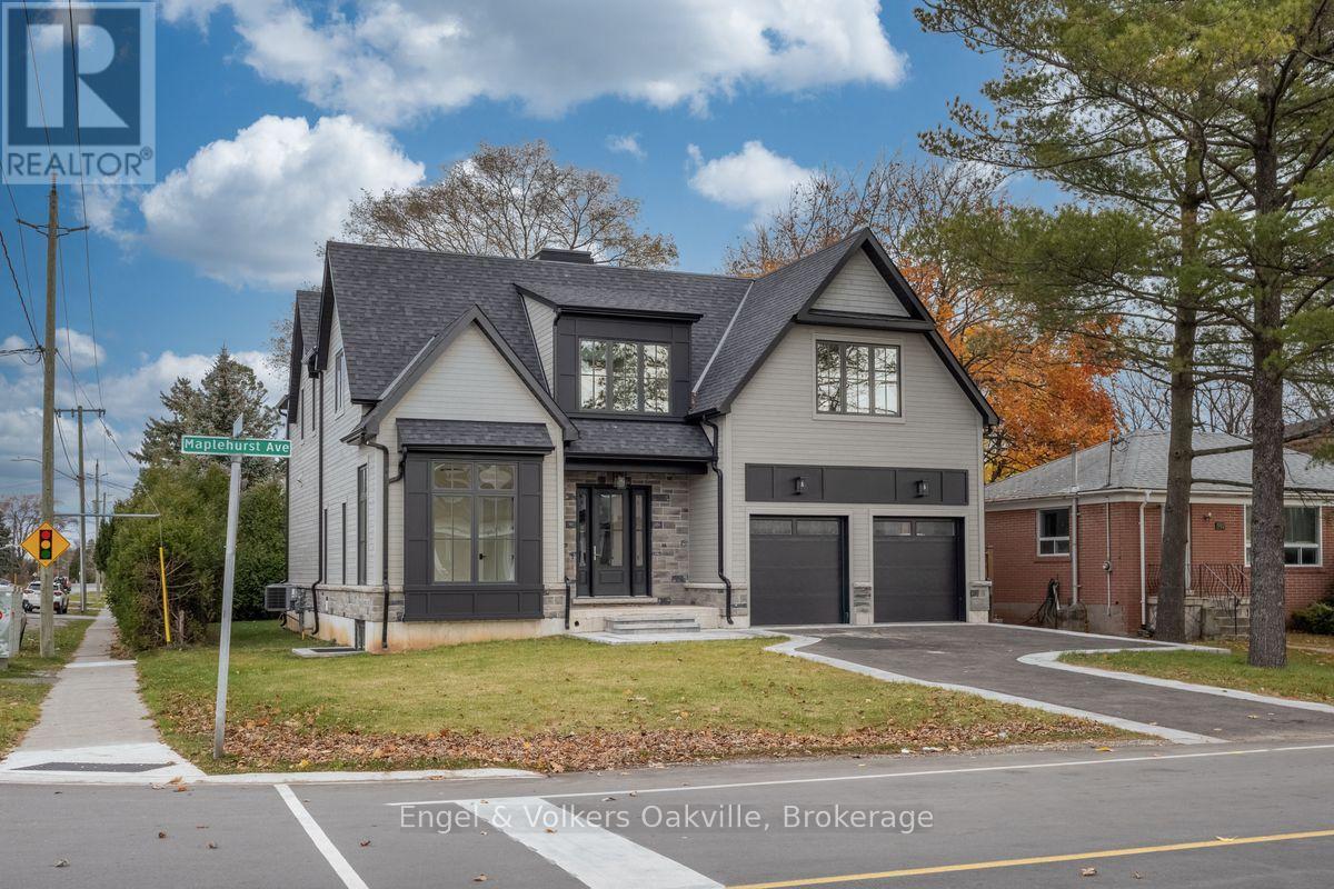 Property at 601 MAPLEHURST AVENUE image 2