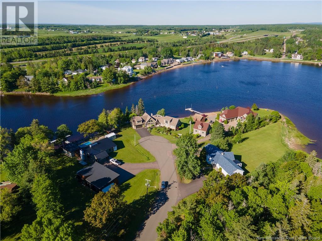 34 Bordeaux Street, Shediac, New Brunswick  E4P 1J3 - Photo 4 - NB113308