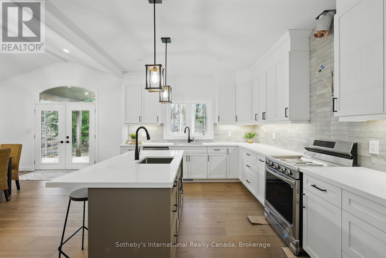 1030 Xavier Street, Gravenhurst, Ontario  P0E 1G0 - Photo 18 - X11993766