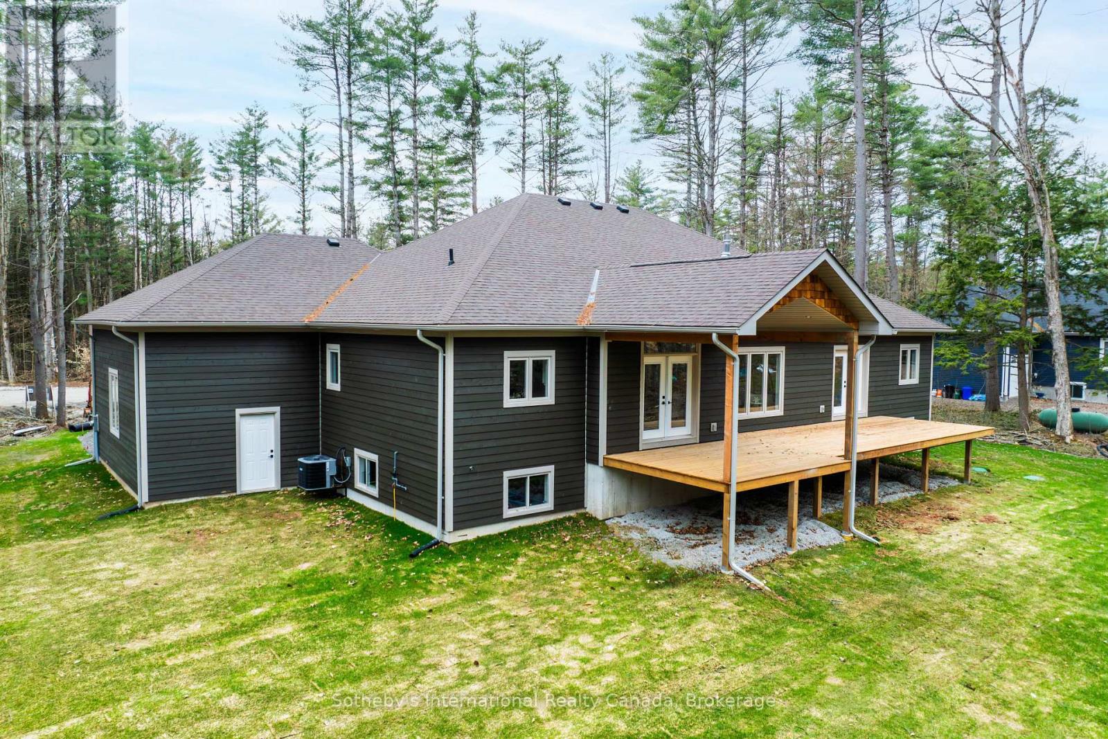 1030 Xavier Street, Gravenhurst, Ontario  P0E 1G0 - Photo 9 - X11993766