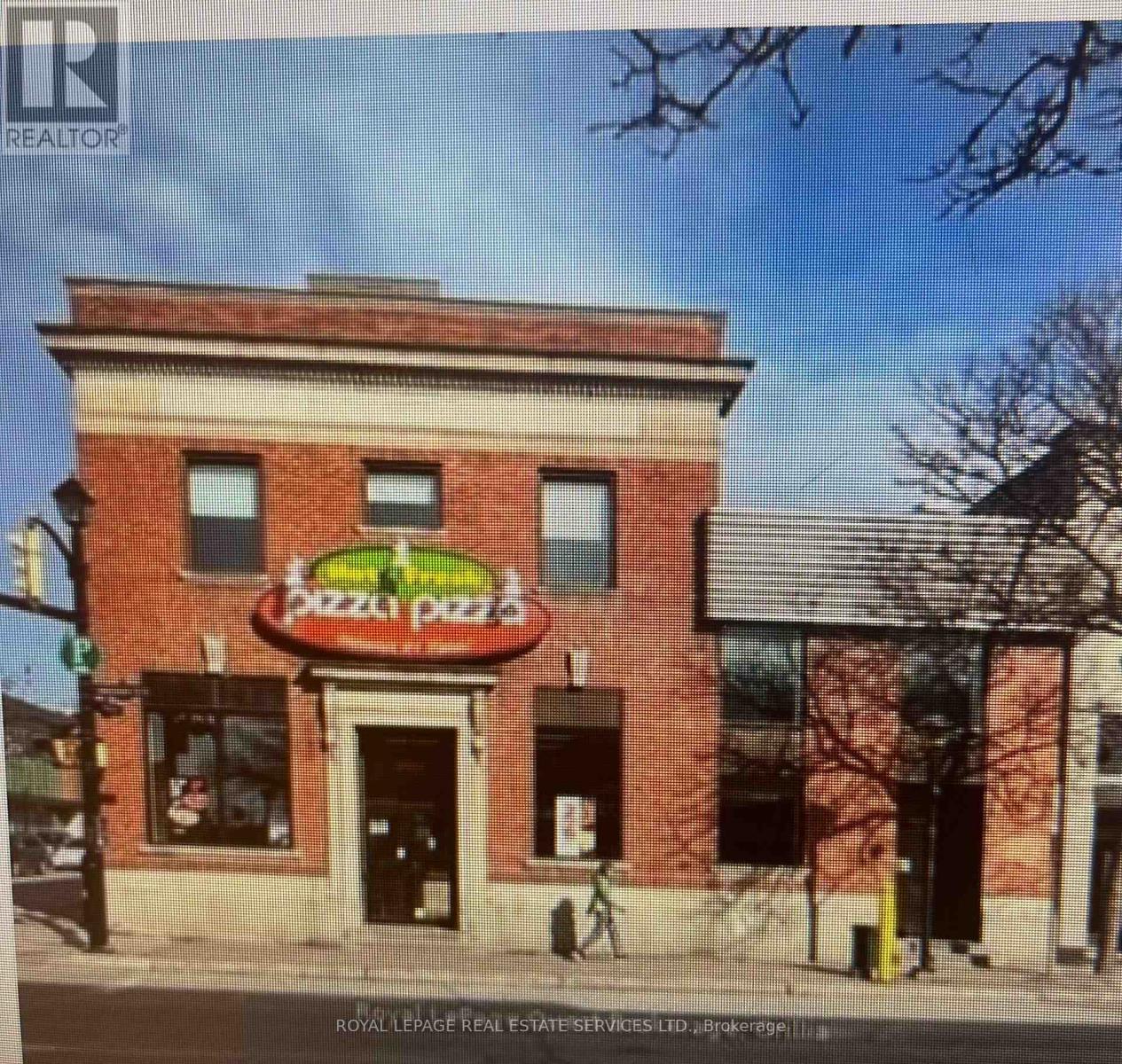 82 MISSISSAGA STREET E, Orillia, Ontario