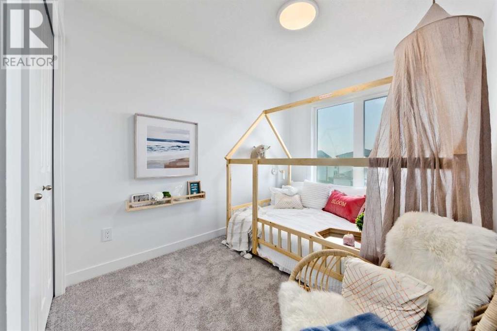 Property at 141 Wildrose Way SE image 2