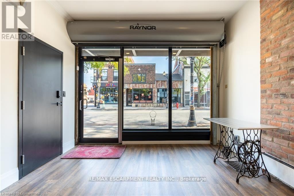 299 James Street N, Hamilton, Ontario  L8R 2L4 - Photo 7 - X11993838