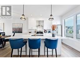 145 Wildrose Way SE, calgary, Alberta