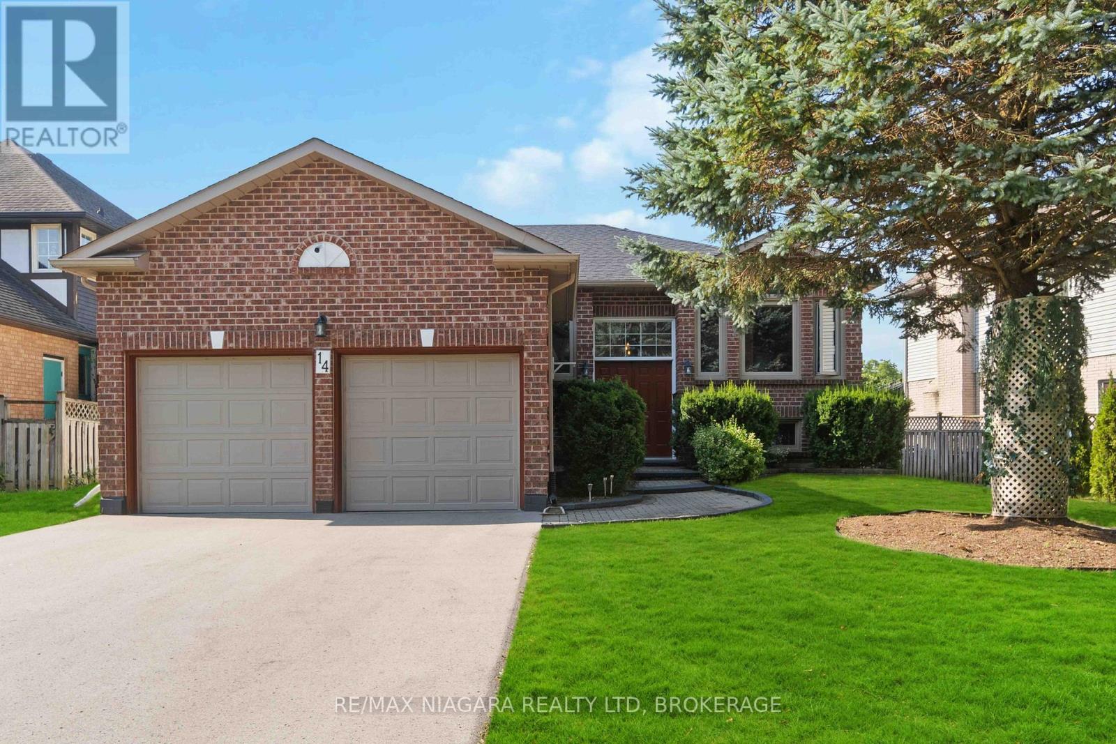Property at 14 MEADOWBROOK LANE image 1