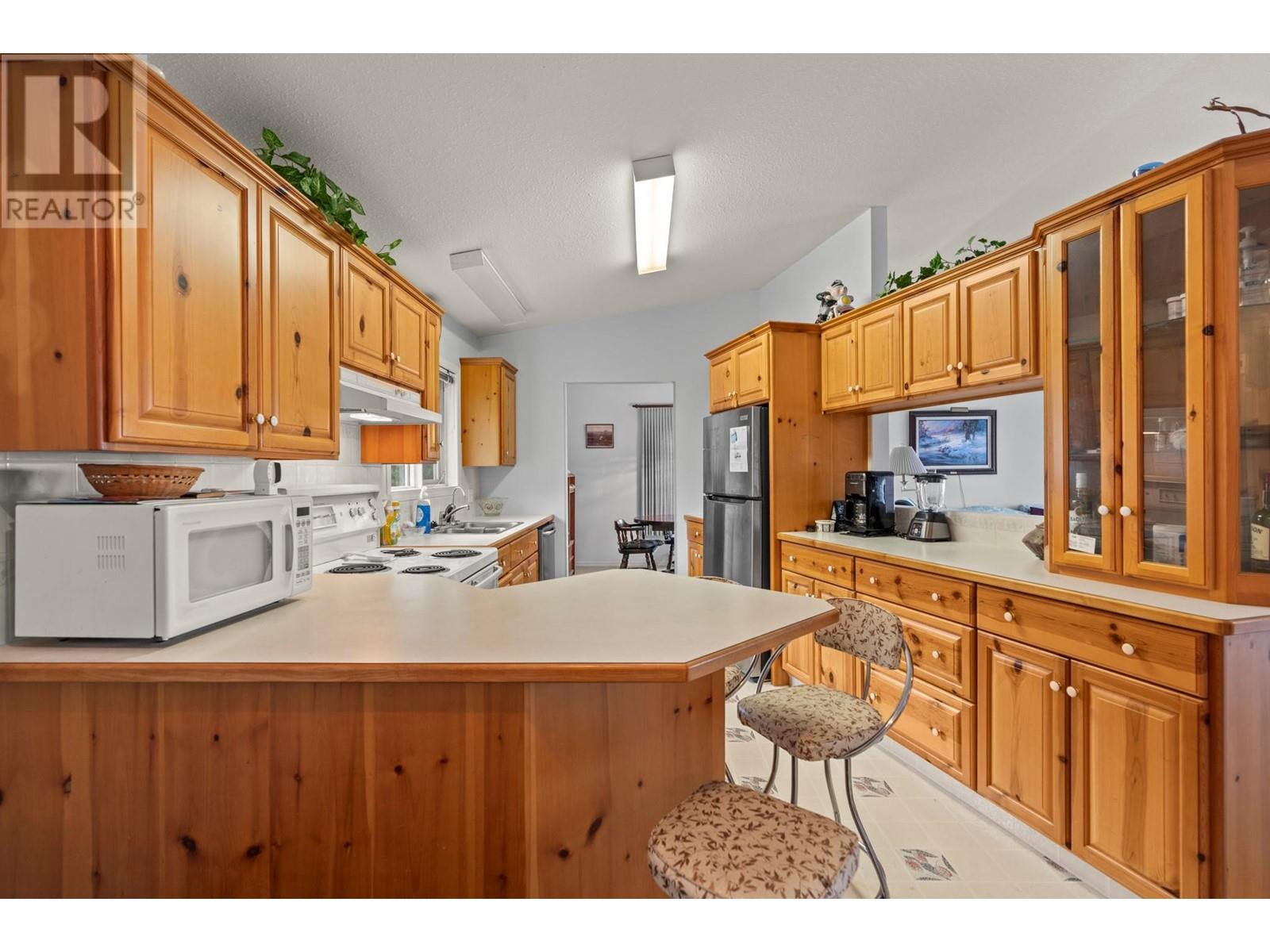19 Nerie Road, Vernon, British Columbia  V1H 2E4 - Photo 11 - 10328947