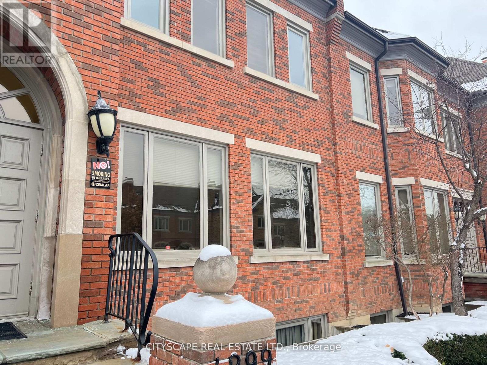 4299 Village Centre, Mississauga (Mississauga Valleys), Ontario  L4Z 1S2 - Photo 2 - W11993874