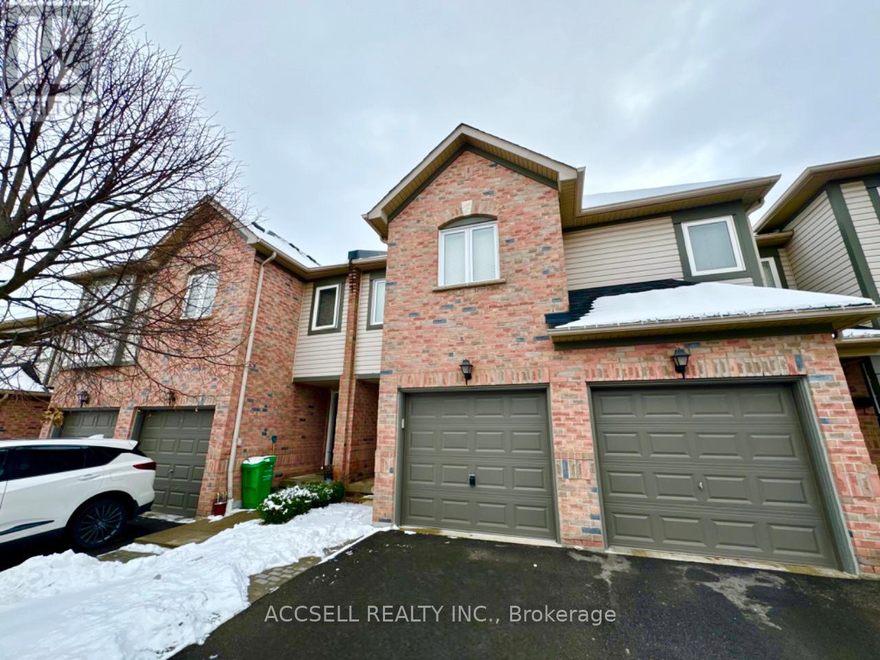 11 - 4600 Kimbermount Avenue, Mississauga, Ontario  L5M 5W7 - Photo 1 - W11993912