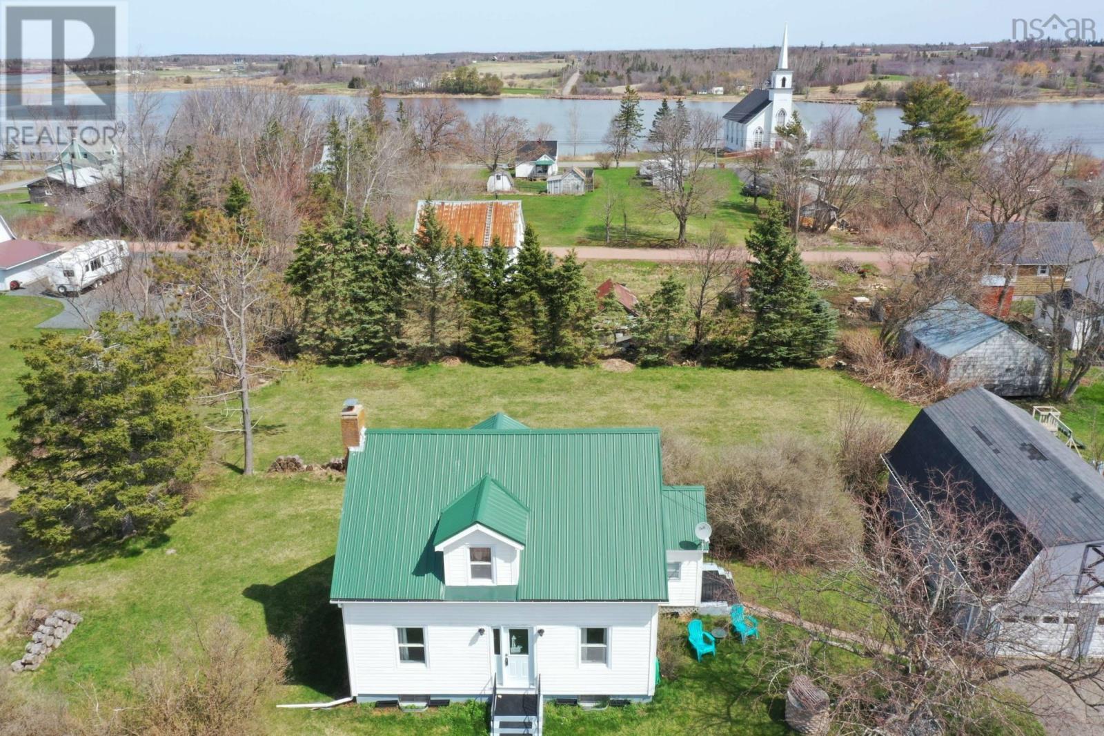 39 Prince Street, River John, Nova Scotia  B0K 1N0 - Photo 3 - 202503830