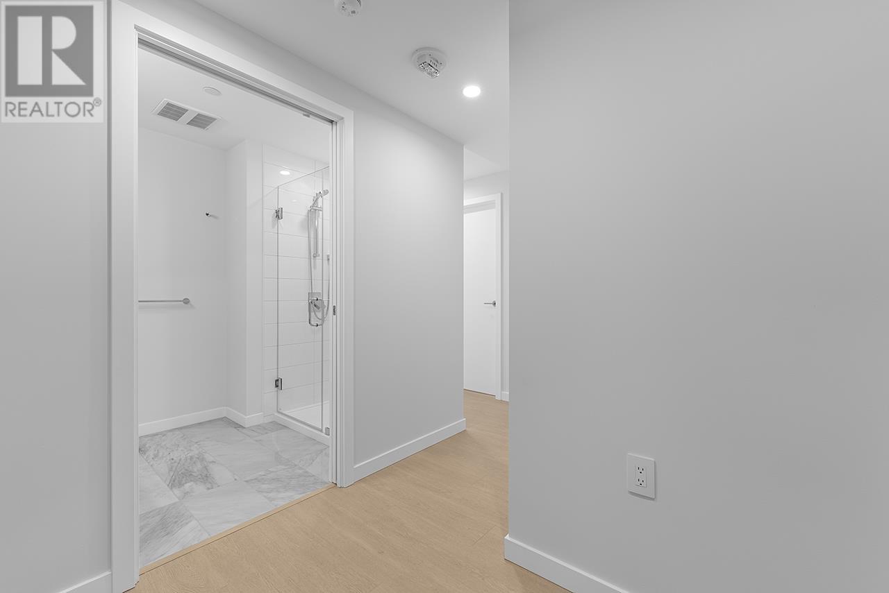 Listing Picture 15 of 40 : 1110 4168 LOUGHEED HIGHWAY, Burnaby / 本拿比 - 魯藝地產 Yvonne Lu Group - MLS Medallion Club Member