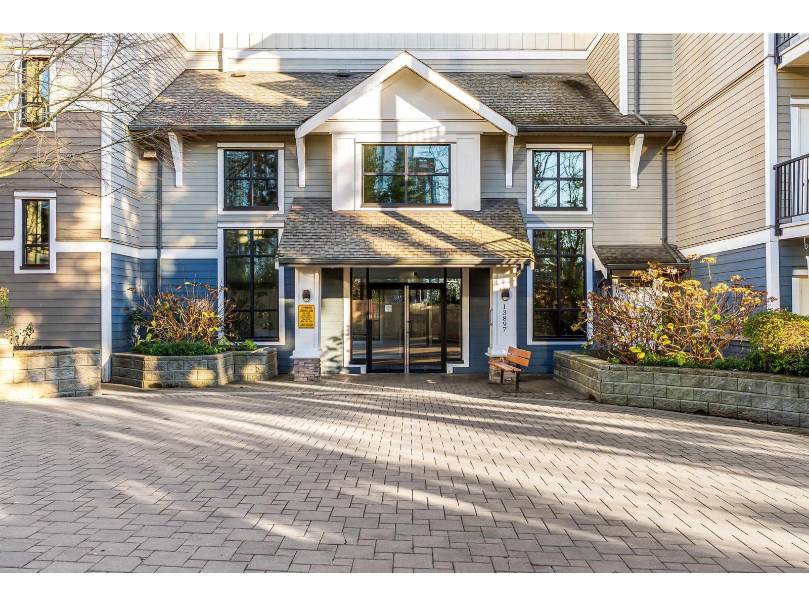 Property at 205 13897 FRASER HIGHWAY image 1