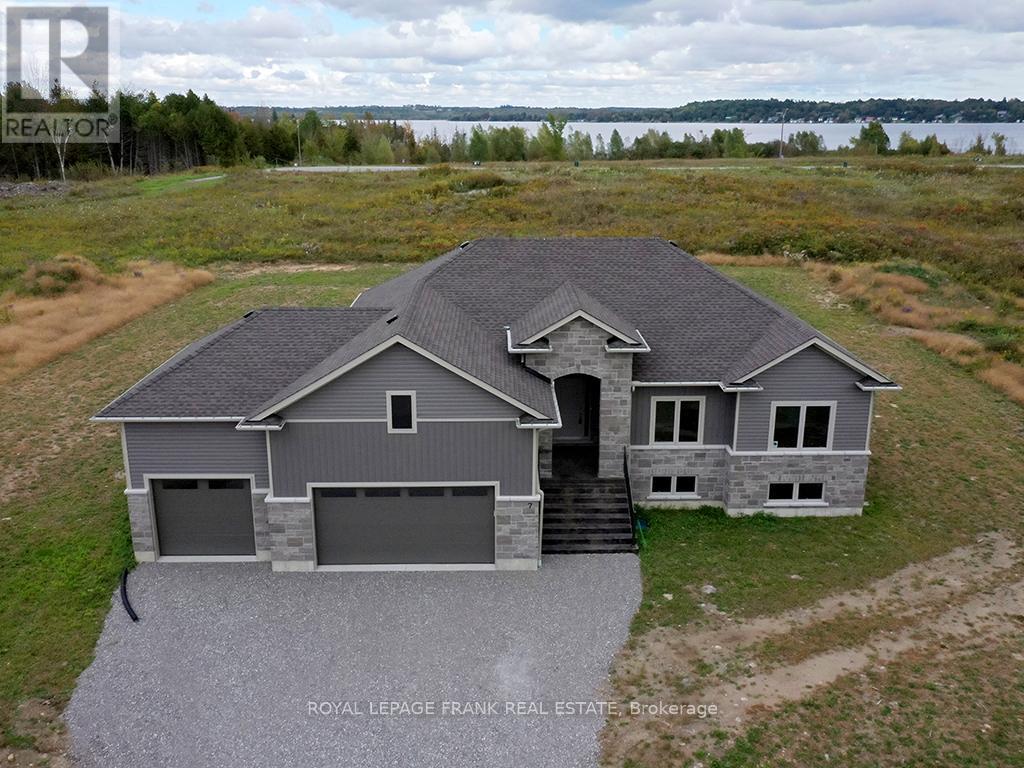 Property at 7 NIPIGON STREET image 1