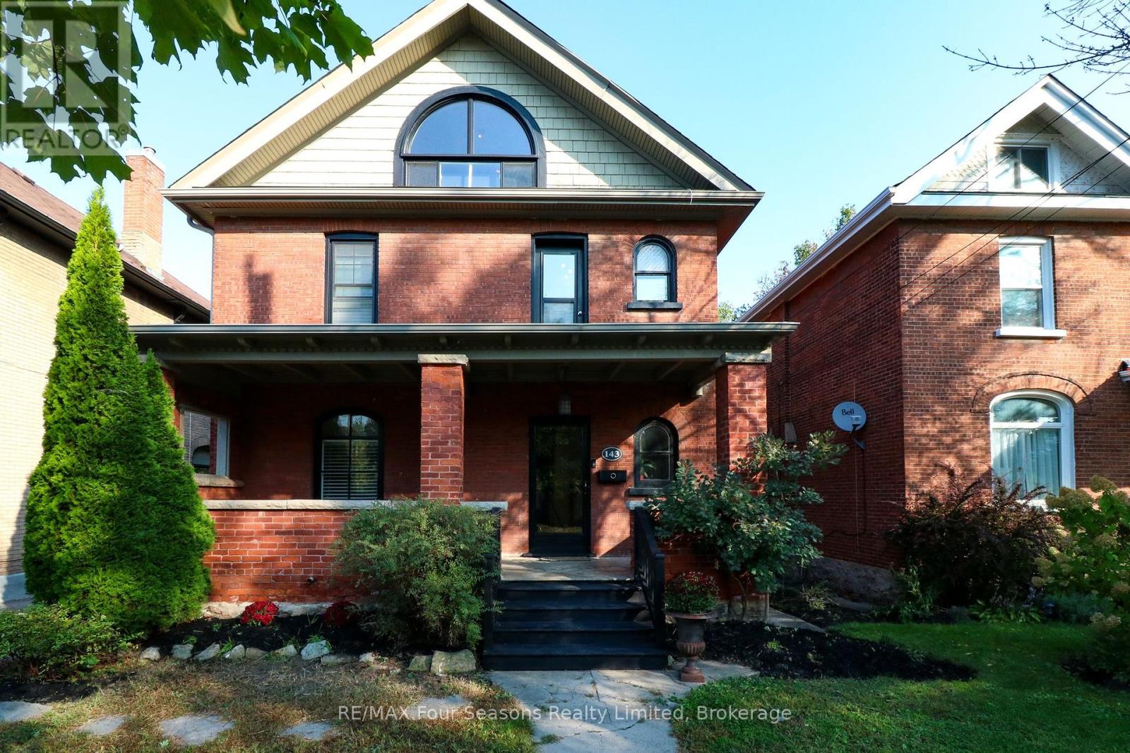 Property at 143 FOURTH STREET W image 1