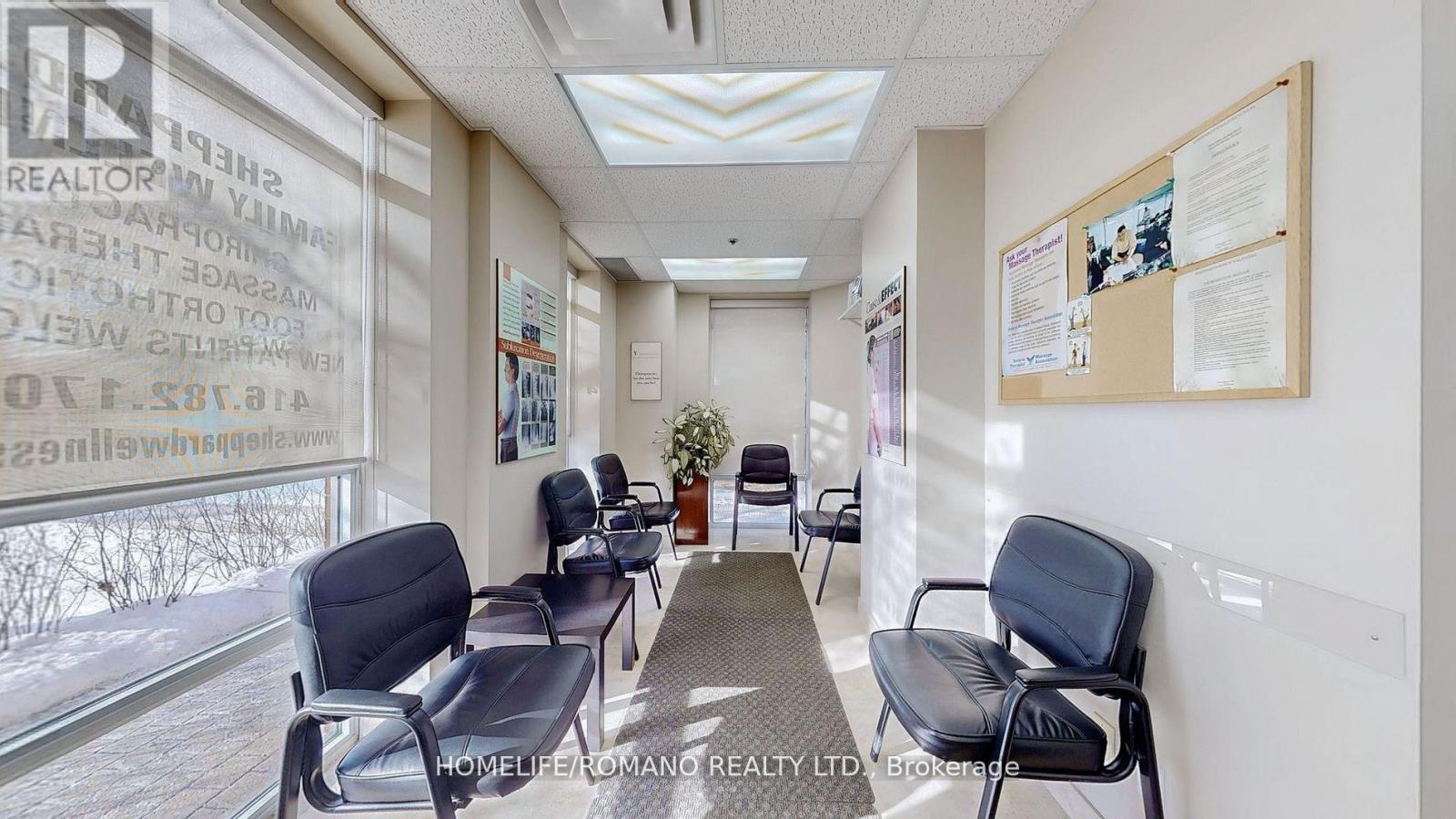 C1 &  C3 - 800 Sheppard Avenue, Toronto, Ontario  M3H 6B4 - Photo 22 - C11994012