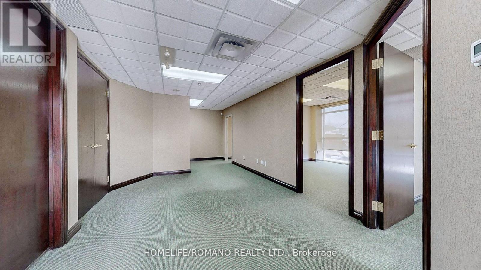 C1 &  C3 - 800 Sheppard Avenue, Toronto, Ontario  M3H 6B4 - Photo 38 - C11994012