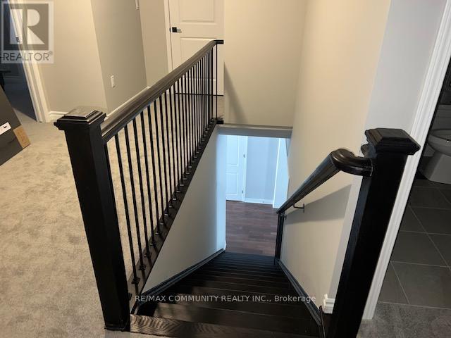 Room - 1568 Scarlett Trail, Pickering, Ontario  L1X 0N9 - Photo 4 - E11993918