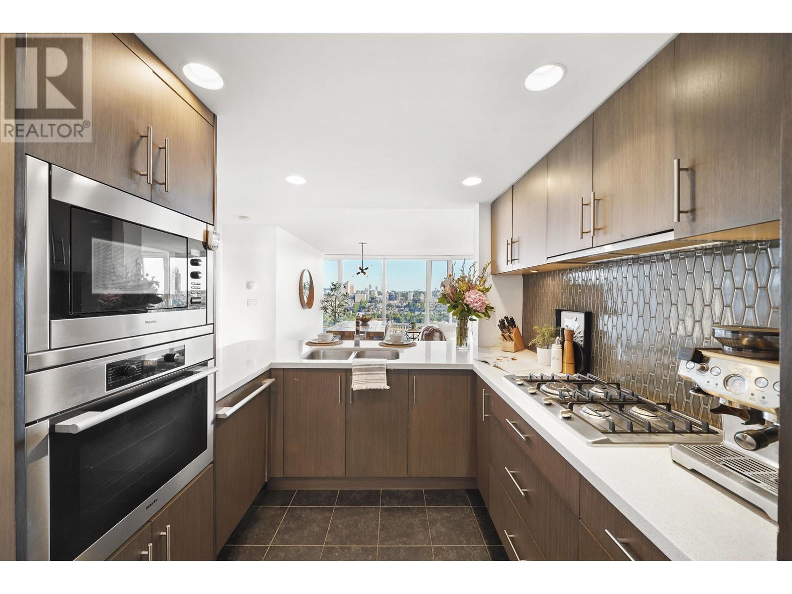 2903 583 Beach Crescent, Vancouver, British Columbia  V6Z 3E6 - Photo 31 - R2965656
