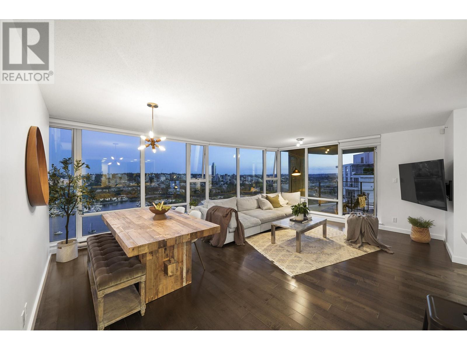 2903 583 Beach Crescent, Vancouver, British Columbia  V6Z 3E6 - Photo 2 - R2965656