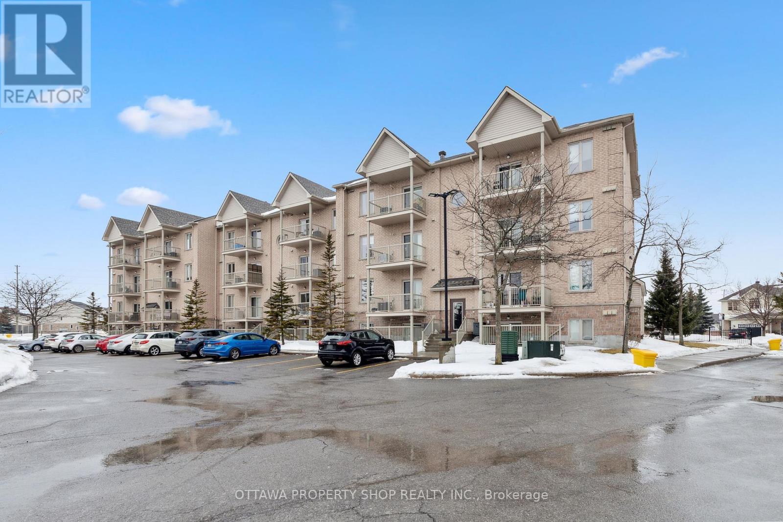 1 - 2086 VALIN STREET, Ottawa, Ontario