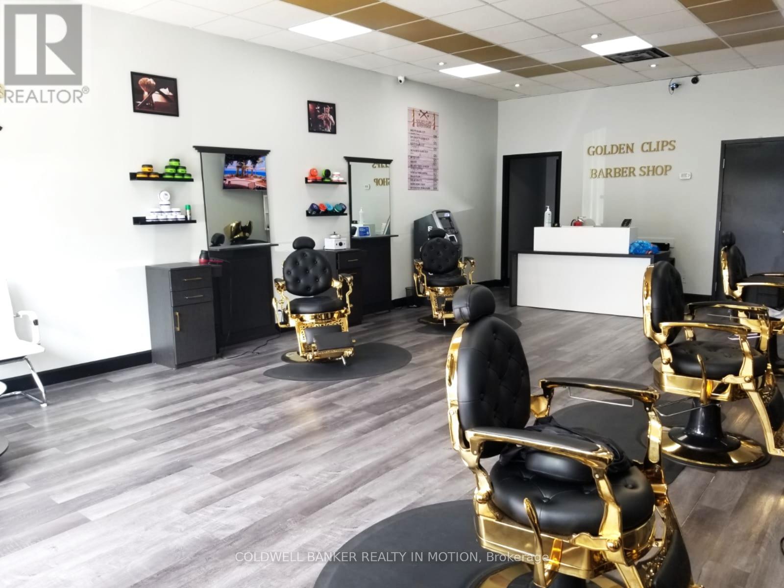 645 Laurelwood Drive, Waterloo, Ontario  N2V 2W9 - Photo 4 - X11988116