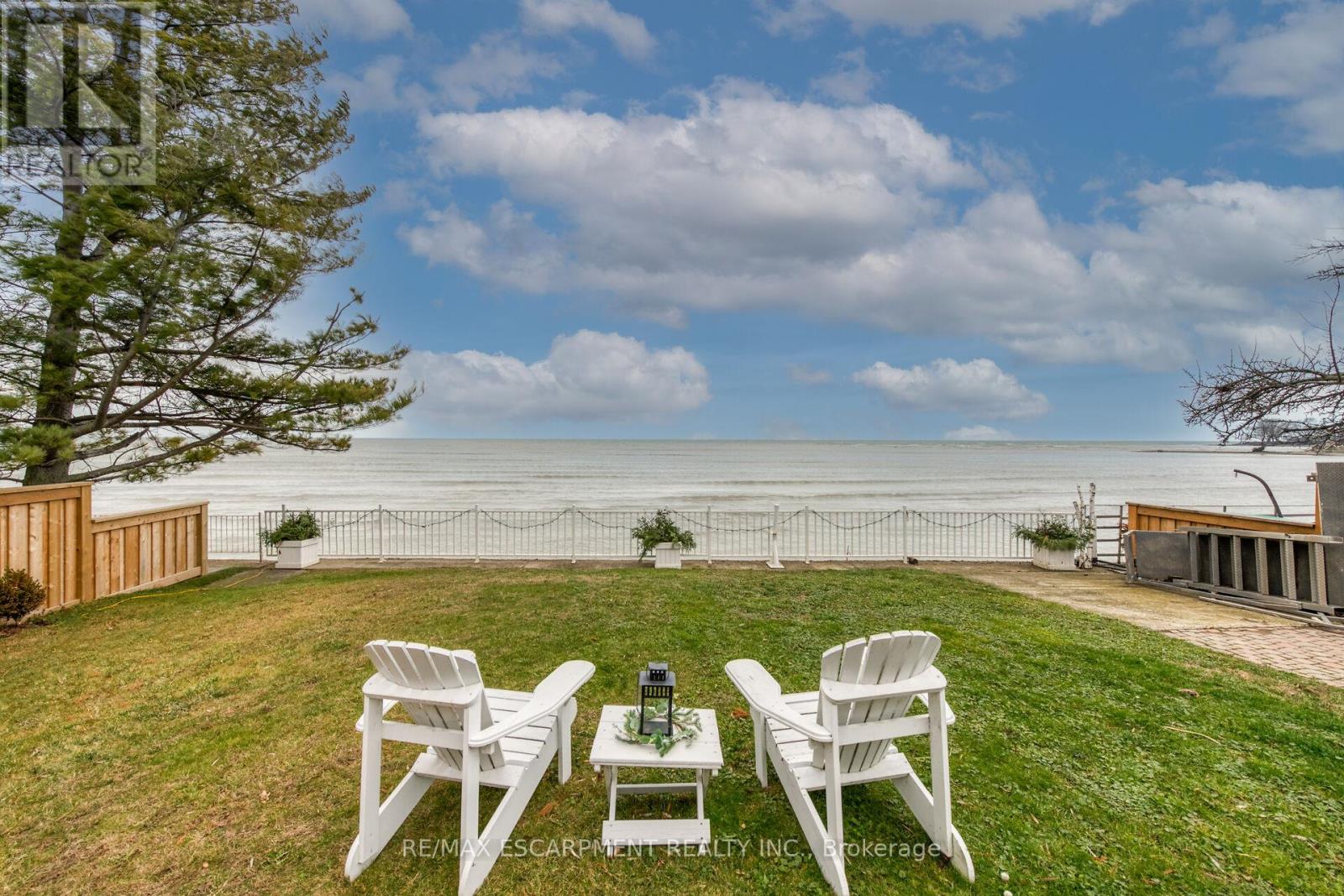Property at 1166 LAKESHORE ROAD image 2