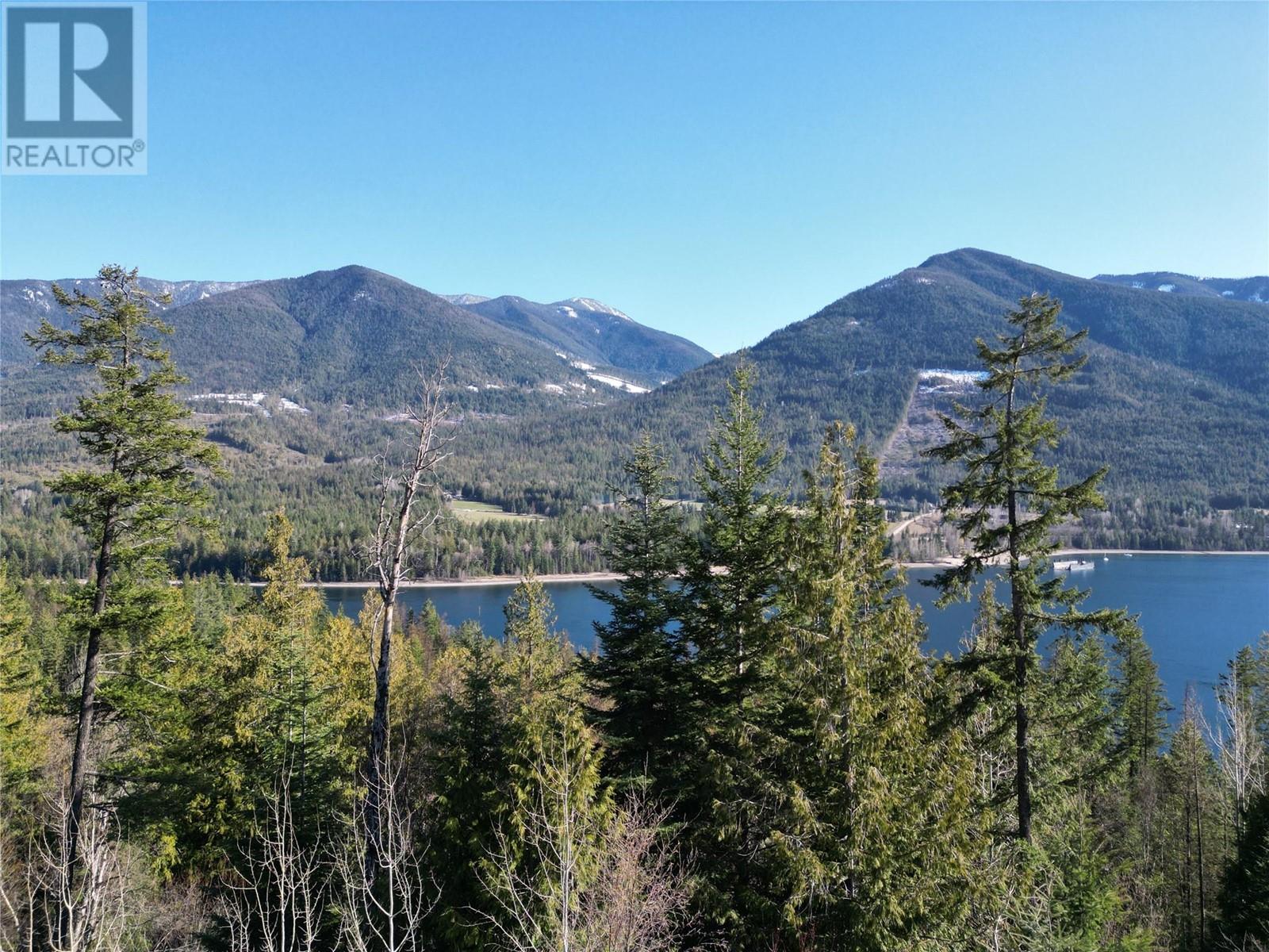 6812 GRANDVIEW Drive, nelson, British Columbia