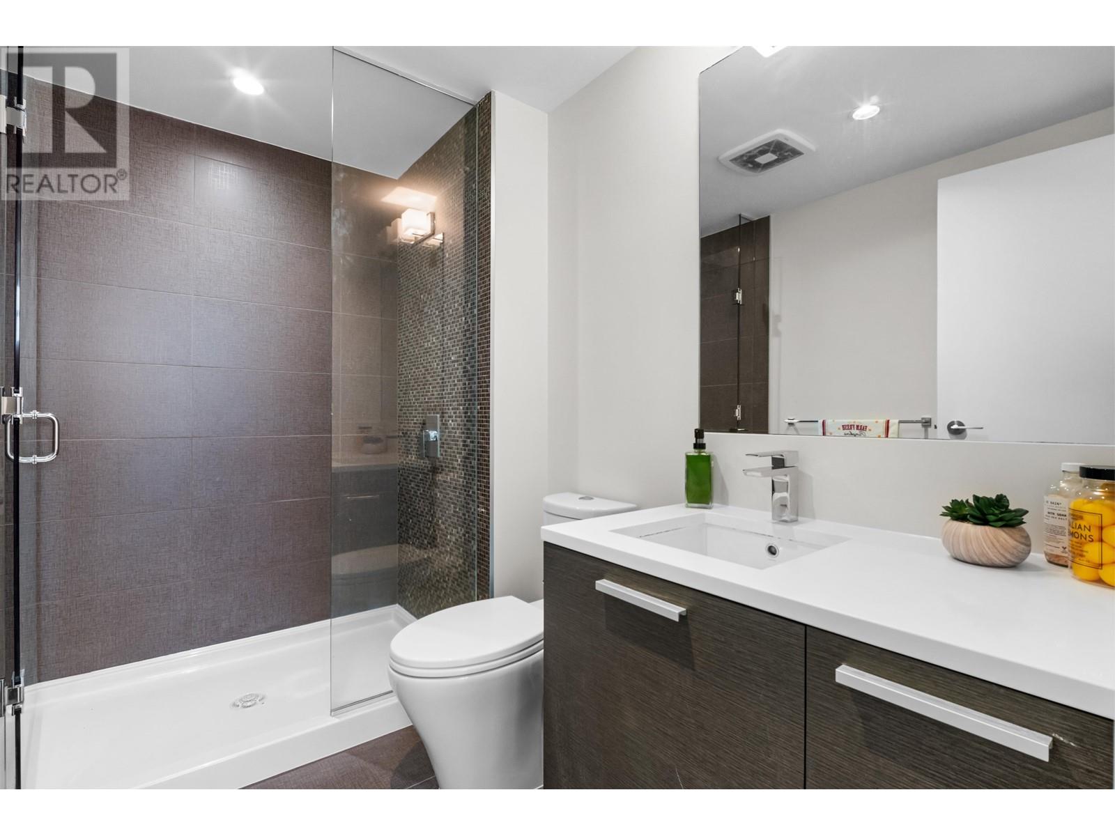 Listing Picture 15 of 28 : 4005 4485 SKYLINE DRIVE, Burnaby / 本拿比 - 魯藝地產 Yvonne Lu Group - MLS Medallion Club Member