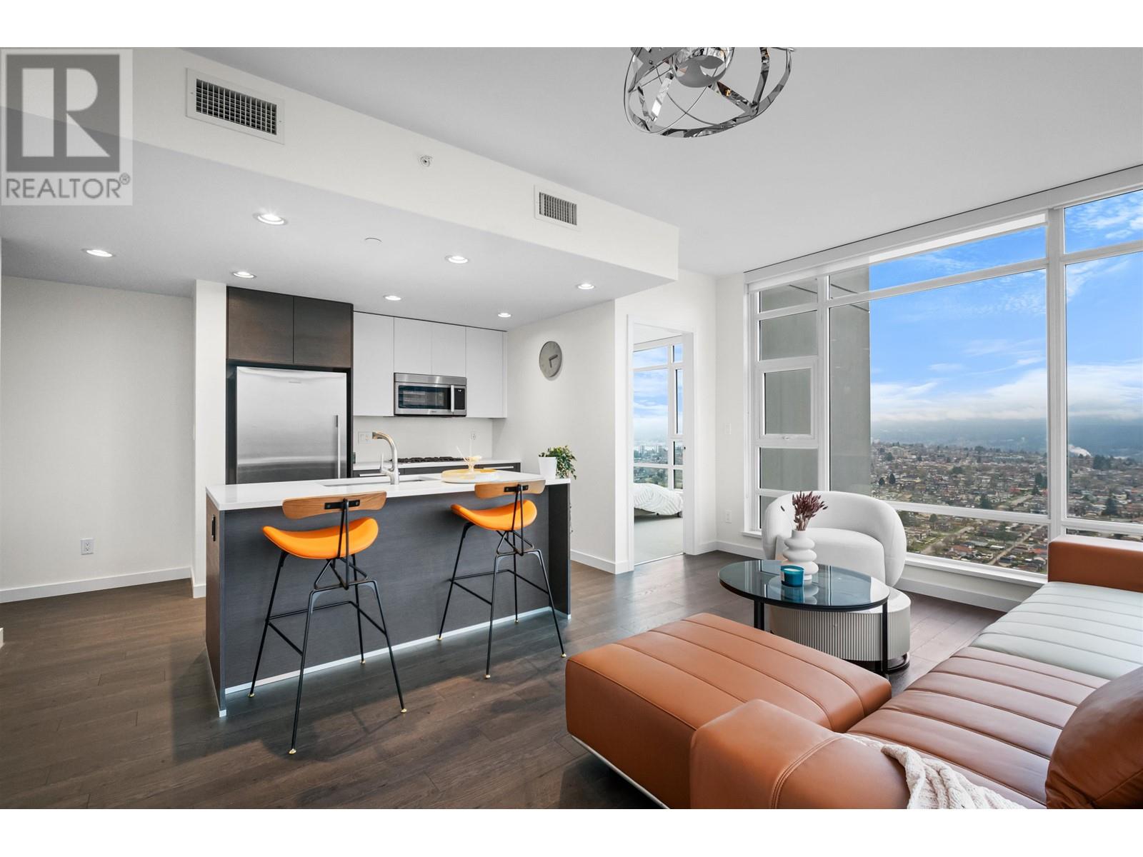 Listing Picture 8 of 28 : 4005 4485 SKYLINE DRIVE, Burnaby / 本拿比 - 魯藝地產 Yvonne Lu Group - MLS Medallion Club Member