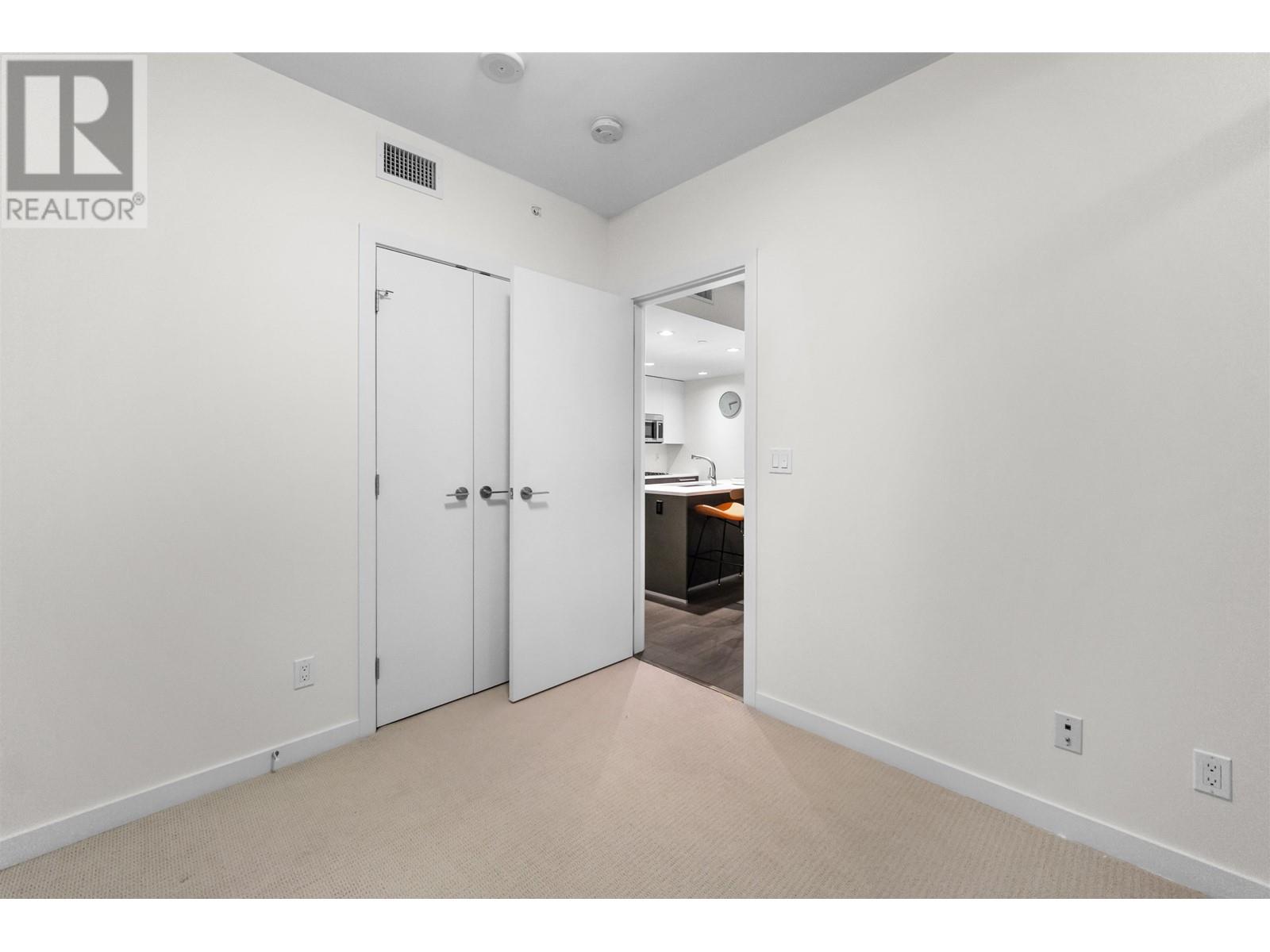 Listing Picture 18 of 28 : 4005 4485 SKYLINE DRIVE, Burnaby / 本拿比 - 魯藝地產 Yvonne Lu Group - MLS Medallion Club Member