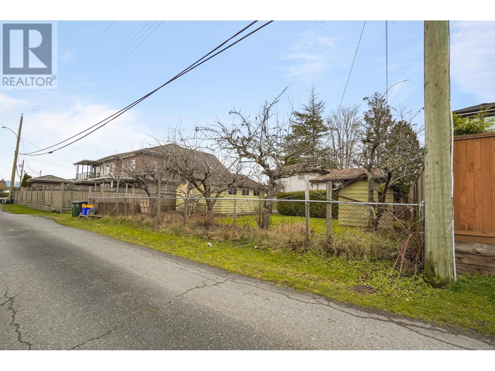 9831 Seacote Road, Richmond, British Columbia  V7A 4A6 - Photo 7 - R2971737