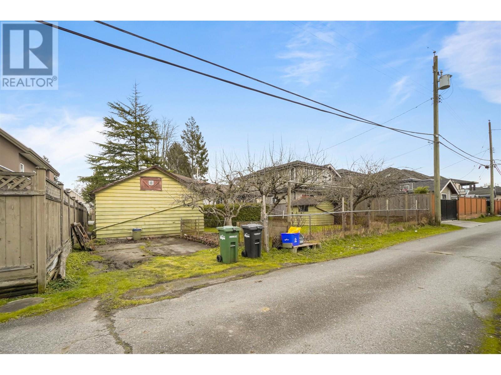 9831 Seacote Road, Richmond, British Columbia  V7A 4A6 - Photo 6 - R2971737