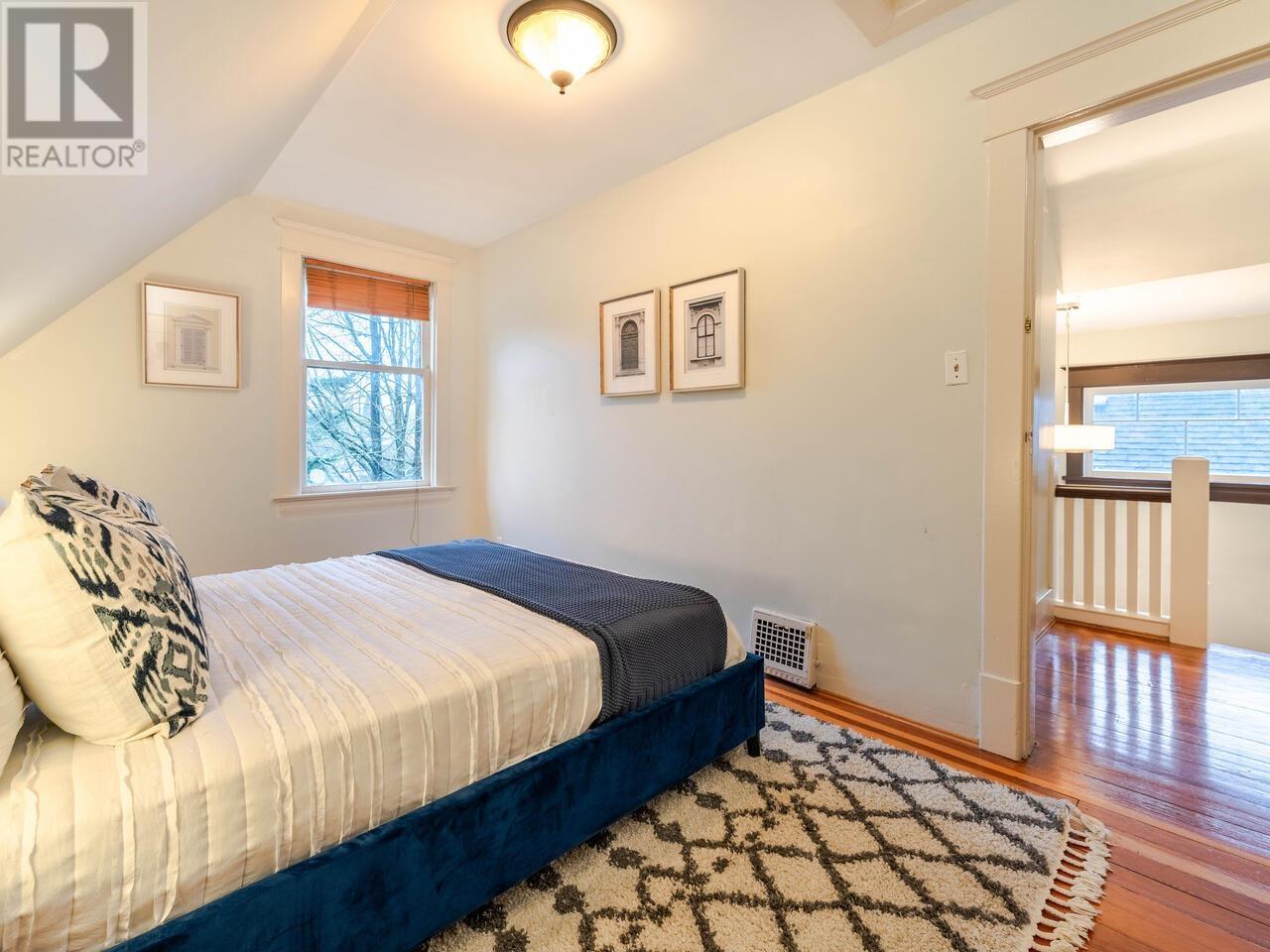 Listing Picture 19 of 36 : 4537 WELWYN STREET, Vancouver / 溫哥華 - 魯藝地產 Yvonne Lu Group - MLS Medallion Club Member