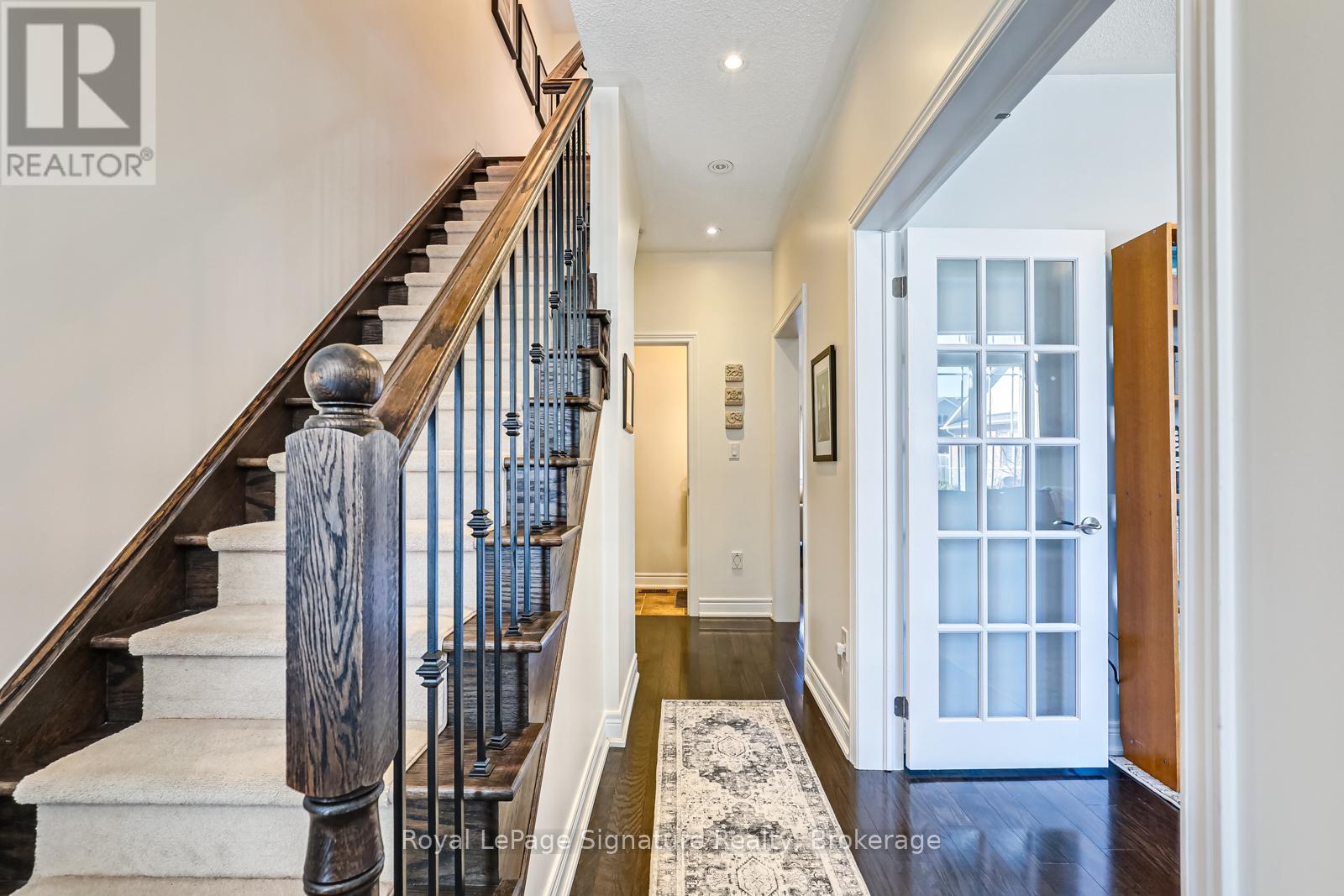 14 Montclair Mews, Collingwood, Ontario  L9Y 0J7 - Photo 6 - S11994115