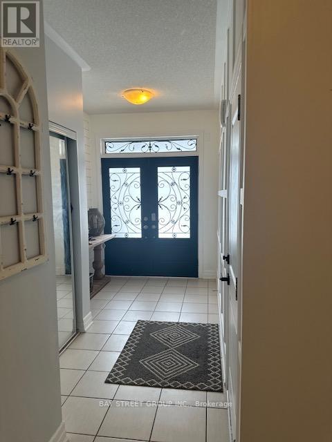 Property at 1753 SHELBURNE STREET image 2