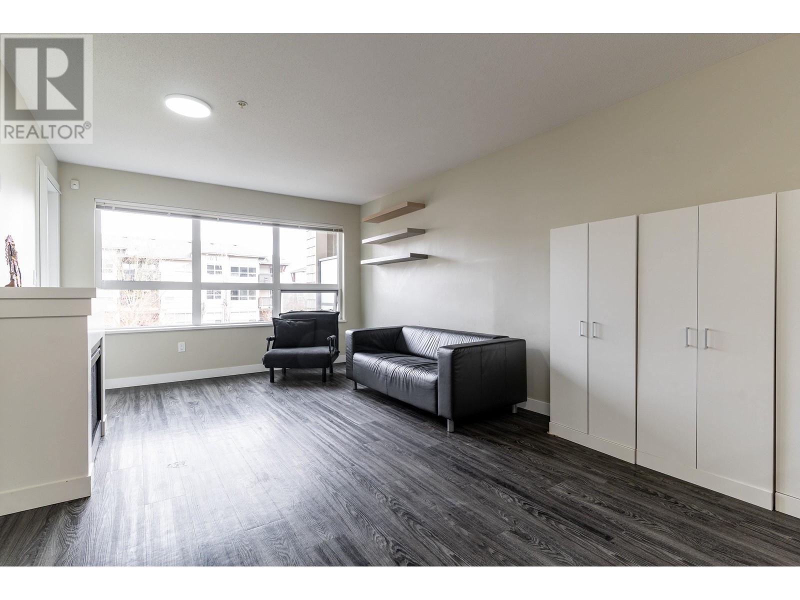 Listing Picture 8 of 30 : 310 6828 ECKERSLEY ROAD, Richmond / 烈治文 - 魯藝地產 Yvonne Lu Group - MLS Medallion Club Member