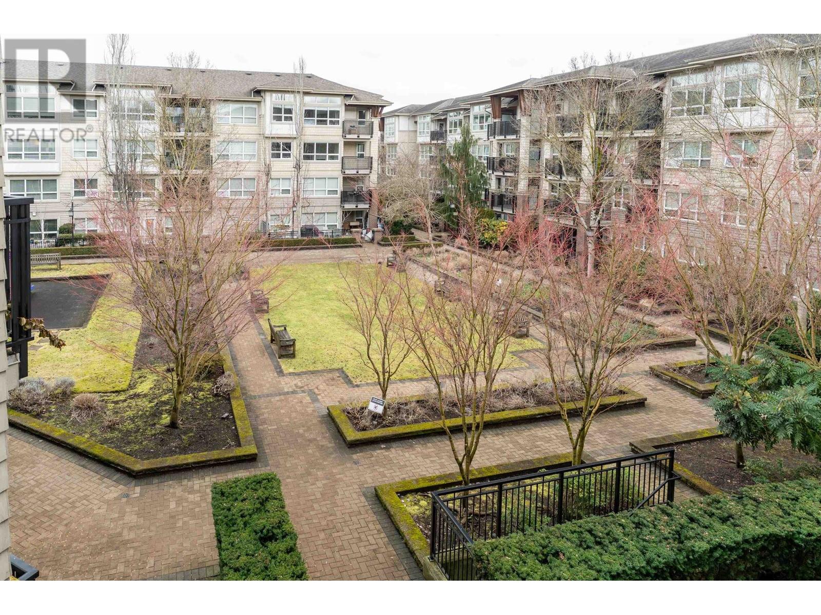 Listing Picture 19 of 30 : 310 6828 ECKERSLEY ROAD, Richmond / 烈治文 - 魯藝地產 Yvonne Lu Group - MLS Medallion Club Member