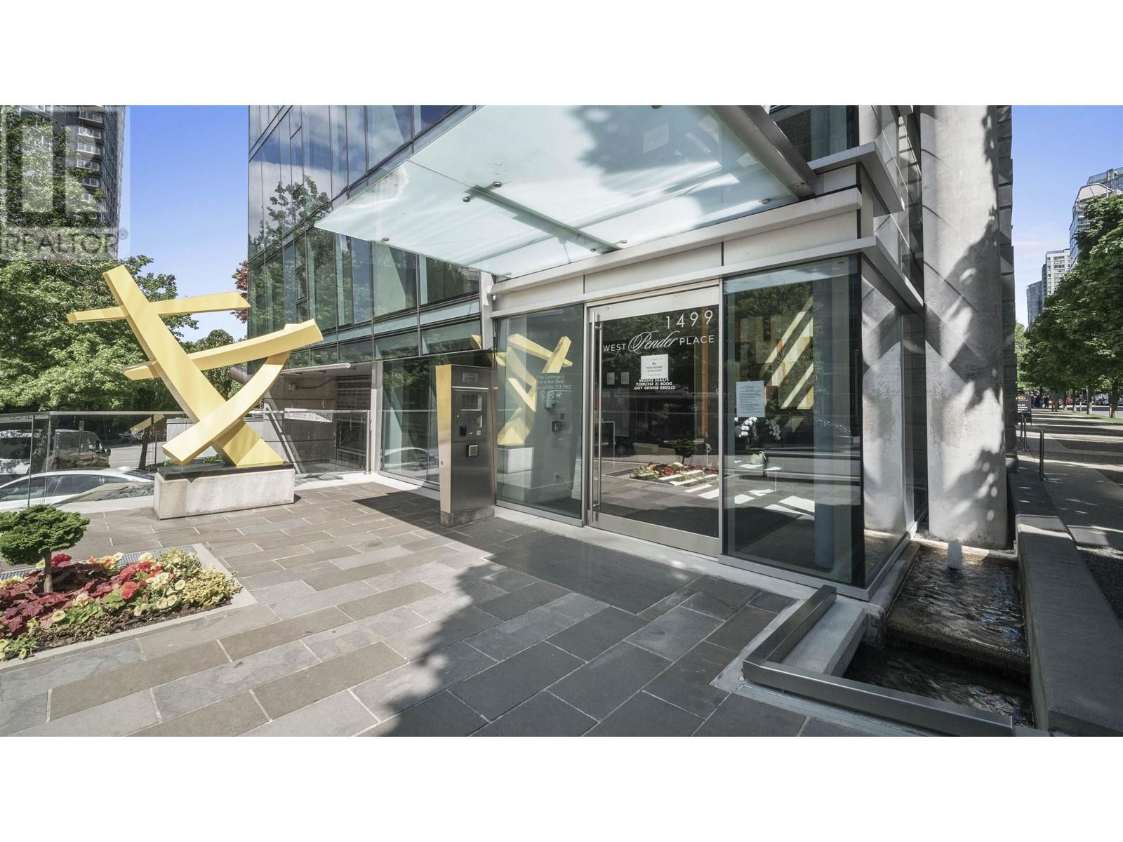 206 1477 W Pender Street, Vancouver, British Columbia  V6G 2S3 - Photo 2 - R2971784