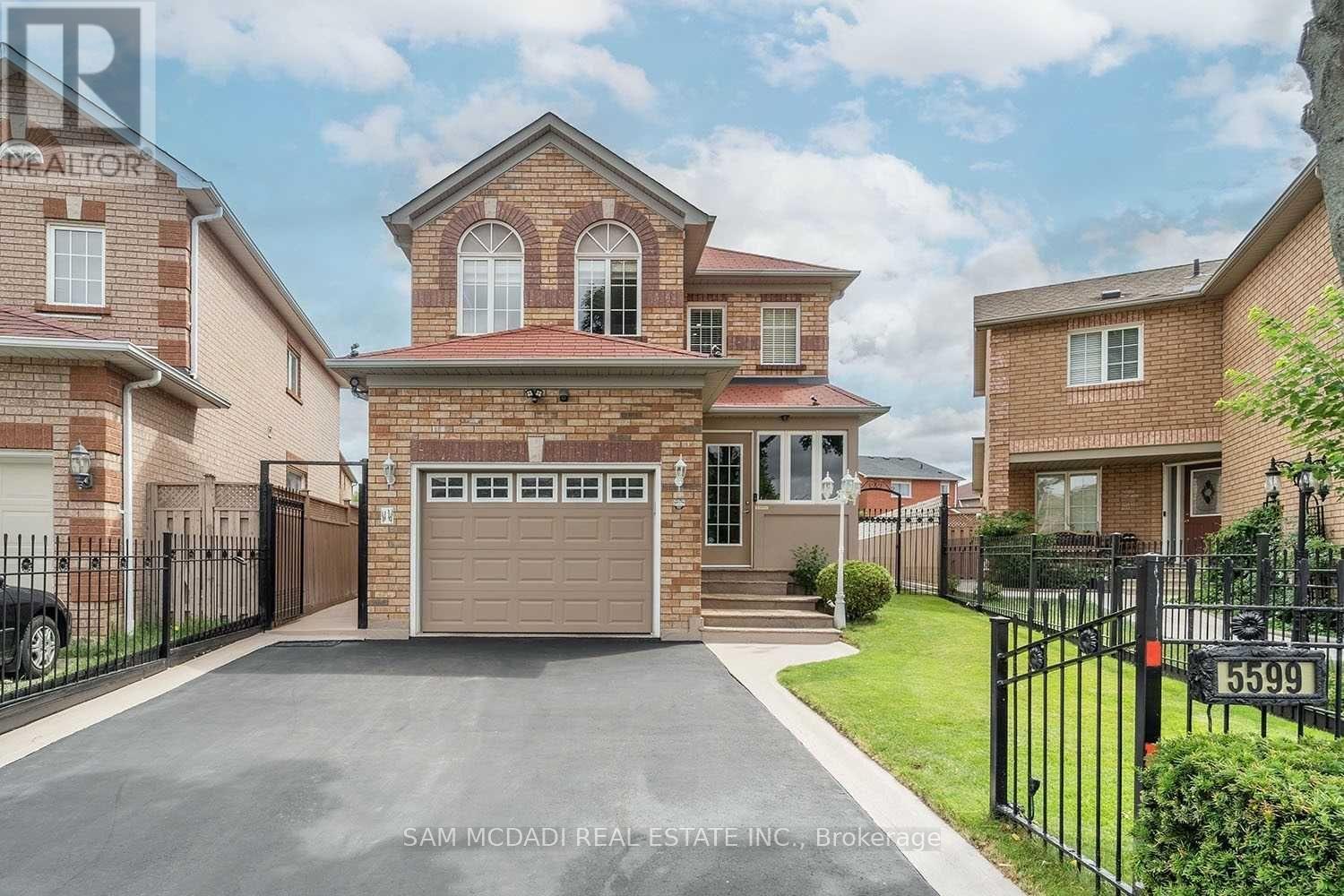 5599 Brenchley Avenue, Mississauga, Ontario  L5V 2H3 - Photo 2 - W11994112